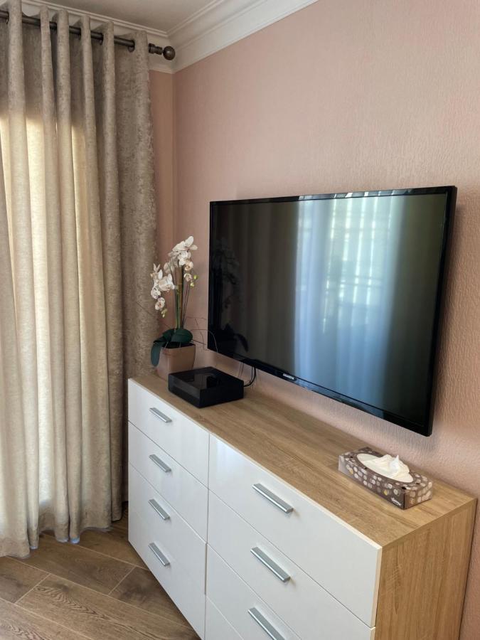 Studio With Swimming Pool 80 Meters Near The Beach Ница Екстериор снимка