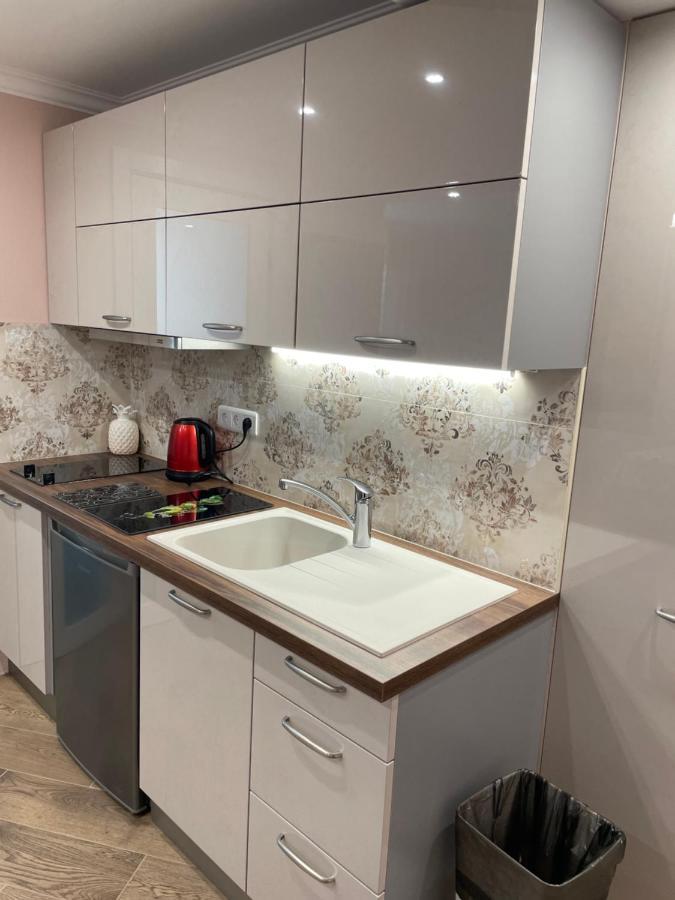 Studio With Swimming Pool 80 Meters Near The Beach Ница Екстериор снимка