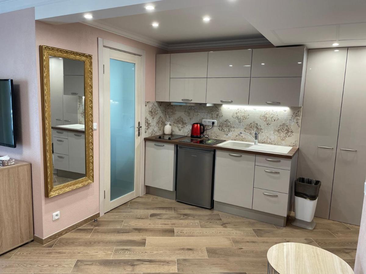 Studio With Swimming Pool 80 Meters Near The Beach Ница Екстериор снимка