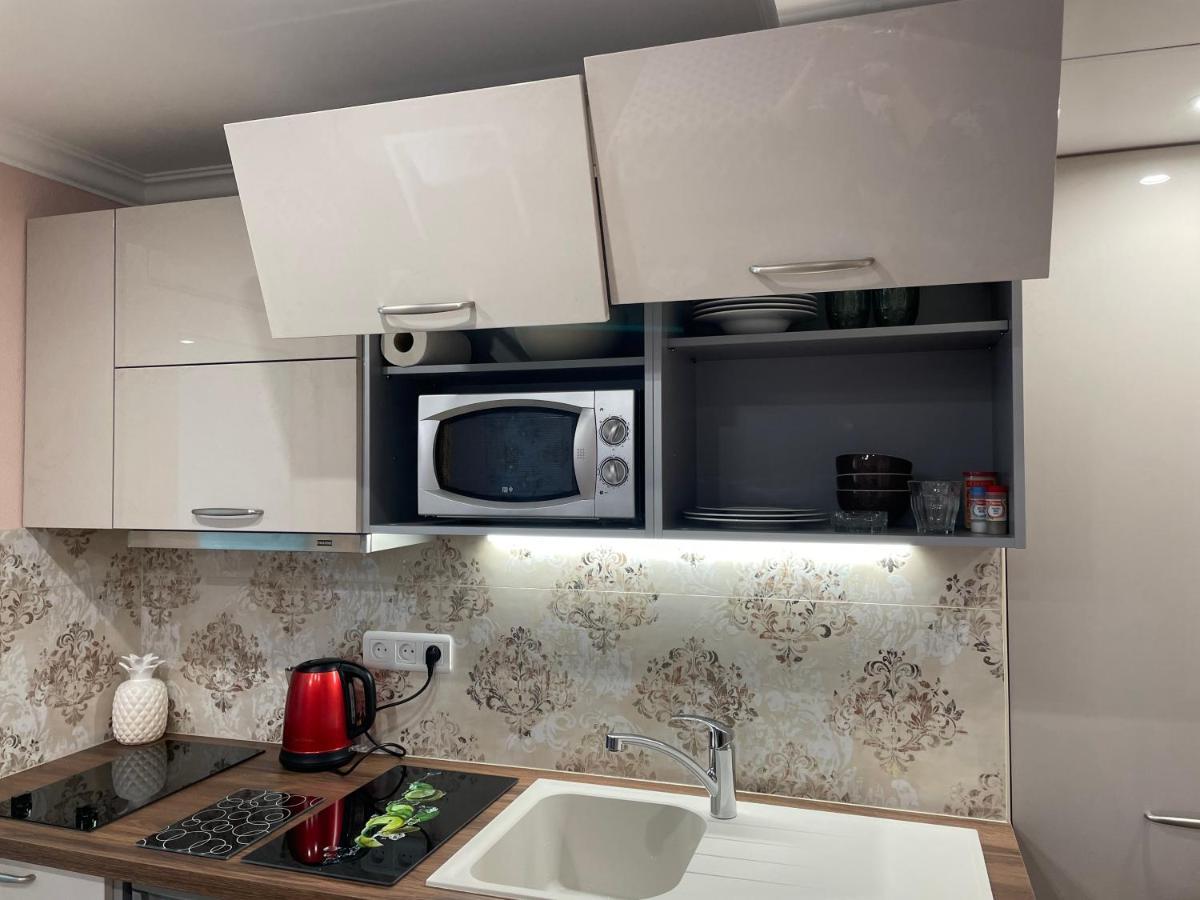 Studio With Swimming Pool 80 Meters Near The Beach Ница Екстериор снимка